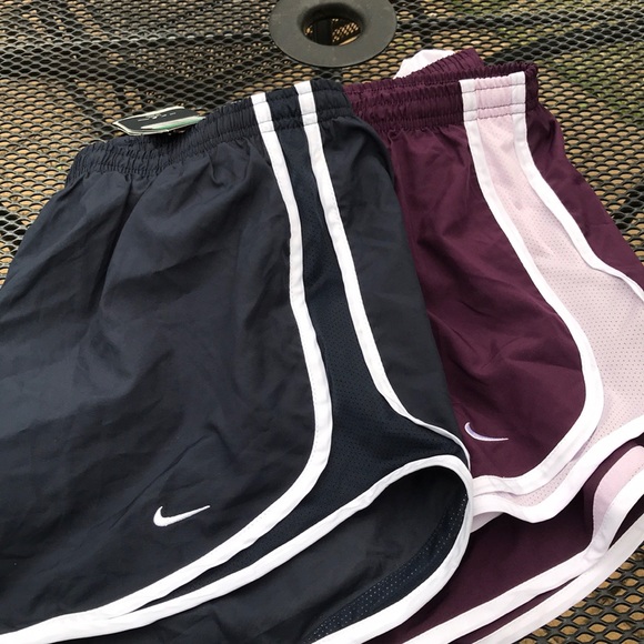 2 pairs of brand new Nike running shorts - Picture 4 of 7